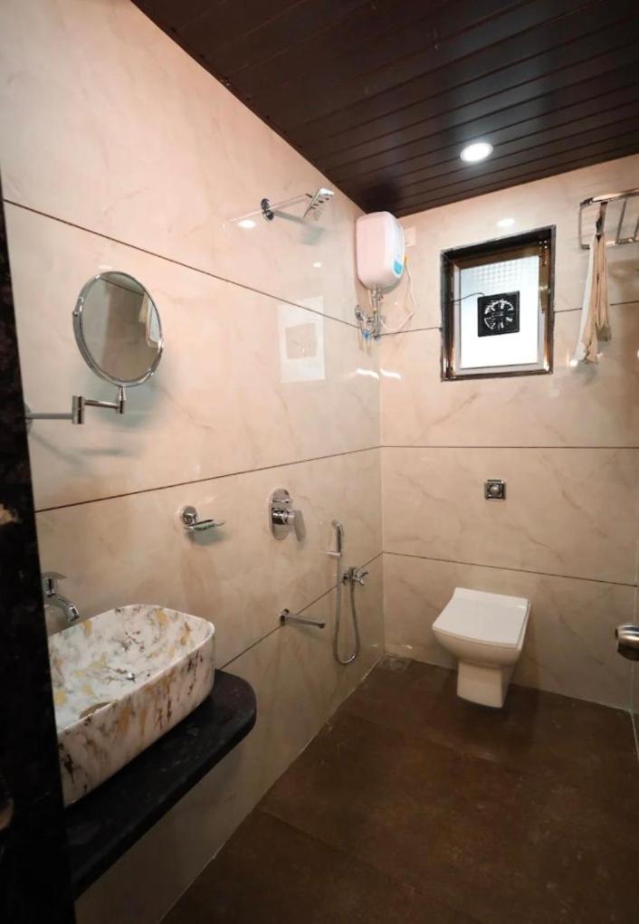Hotel R K Residency Mahape Navi Mumbai Exterior foto