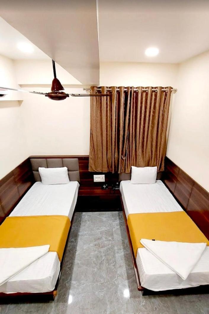 Hotel R K Residency Mahape Navi Mumbai Exterior foto